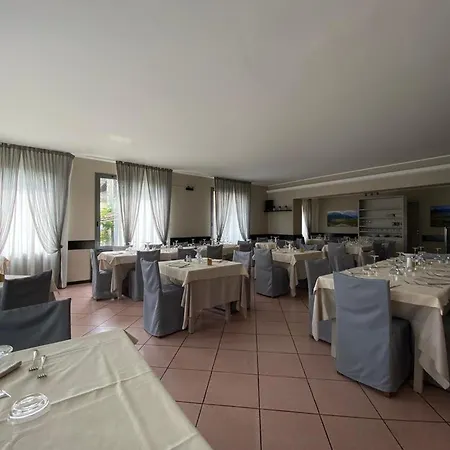 מלון Del Mera-ristorante Da Lui 2*