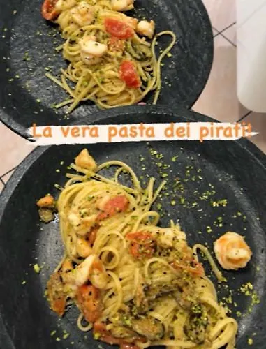 Del Mera-ristorante Da Lui ホテル ソーリコ